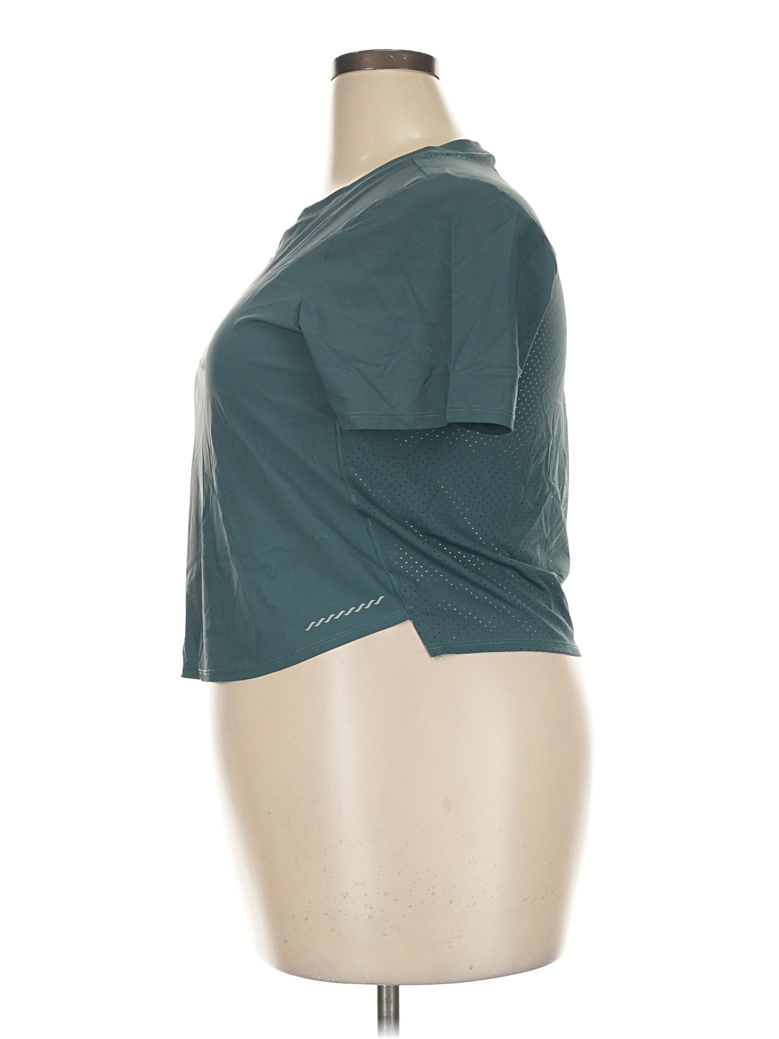 4 size - XXL (Estimated)