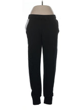 1 size - 30 (Estimated)