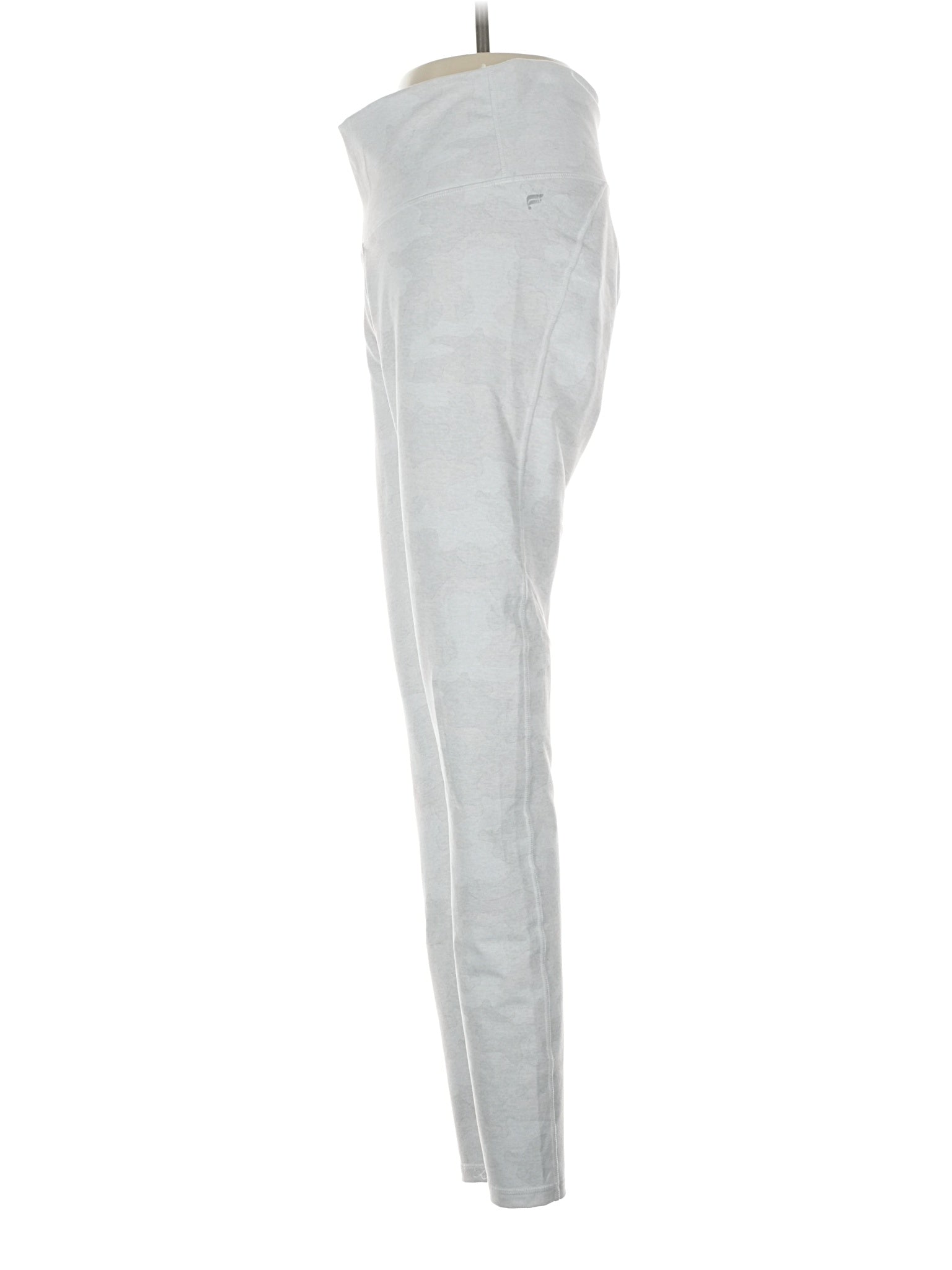 4 size - 26 (Estimated)