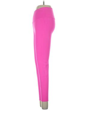 4 size - 23 (Estimated)
