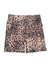 1 size - 28 (Estimated)