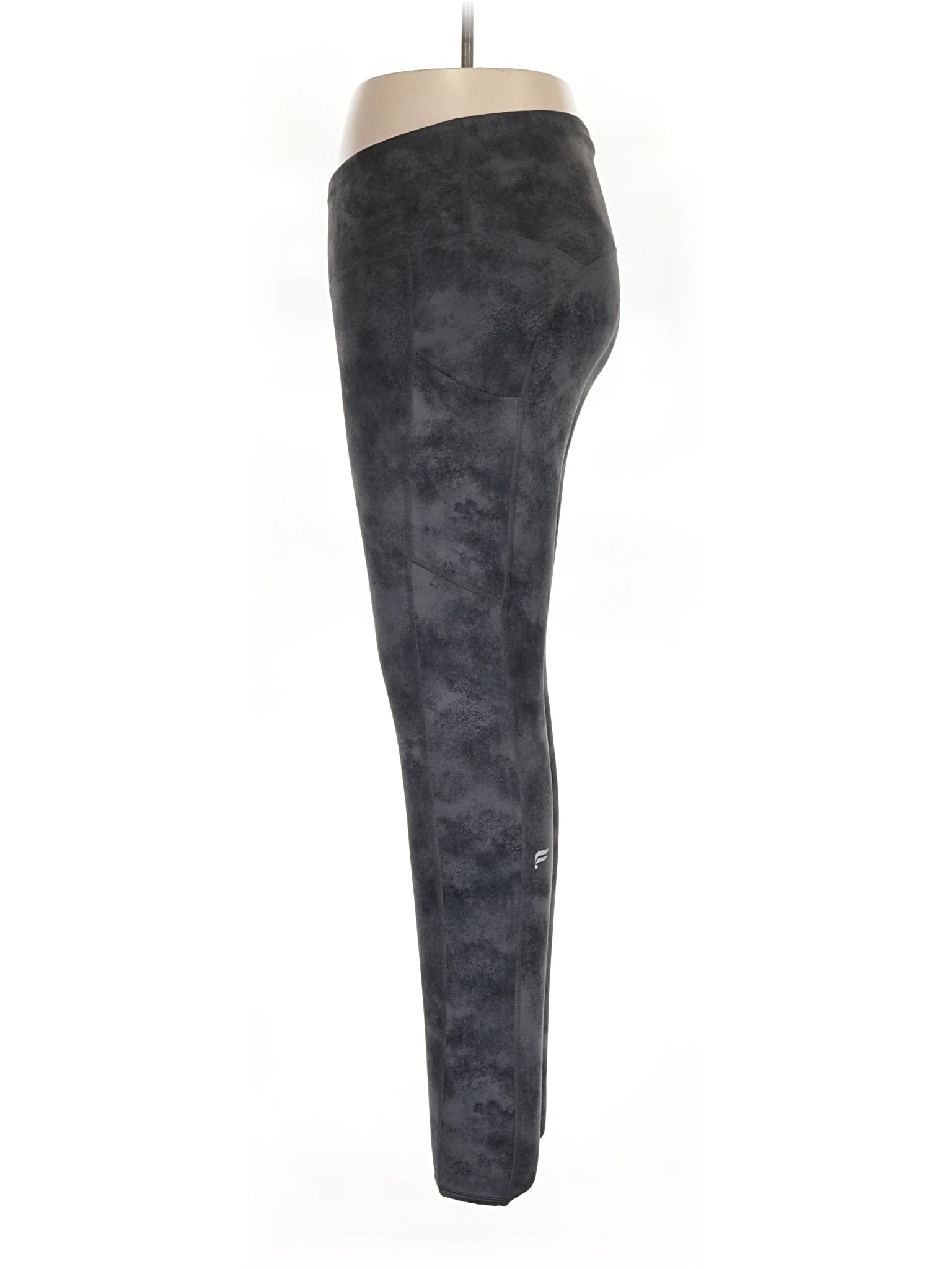 4 size - XLEstimated