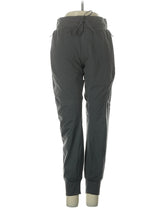 1 size - 4 (Estimated)
