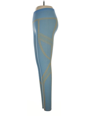 4 size - 4(Estimated)
