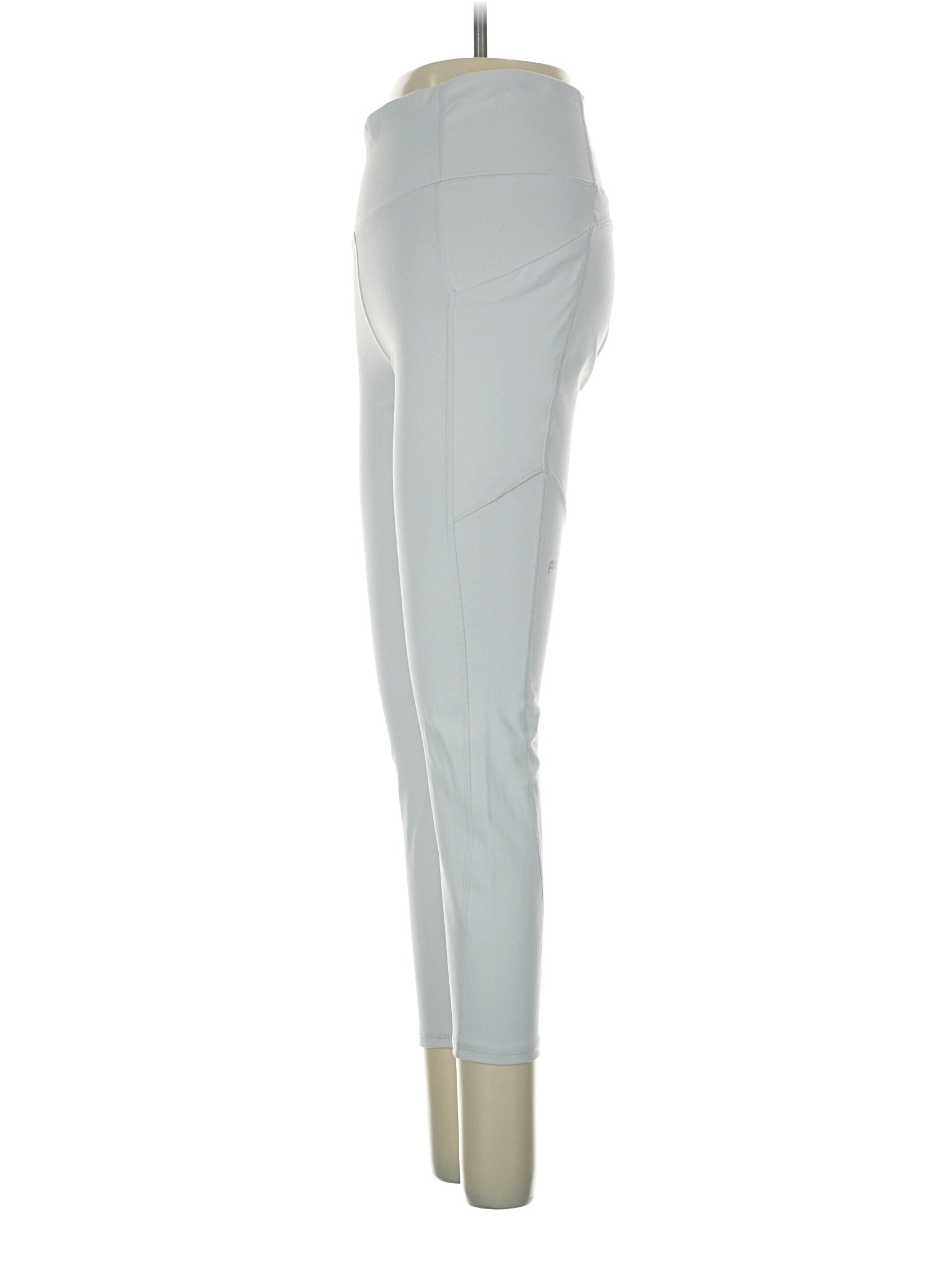 4 size - XS (Estimated)