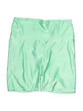 1 size - Lg (Estimated)