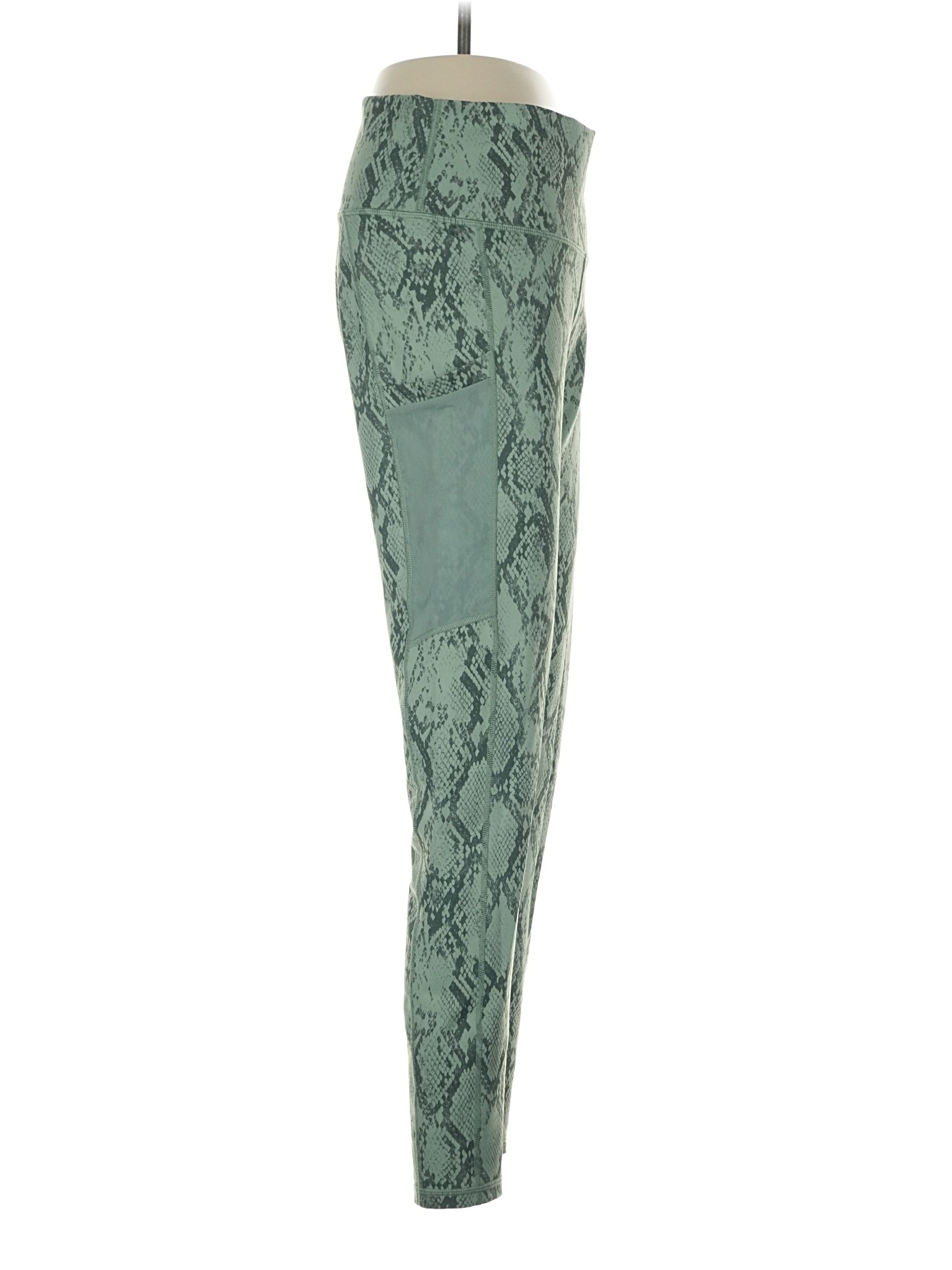 3 size - 4 (Estimated)