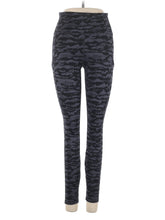 1 size - 4 (Estimated)