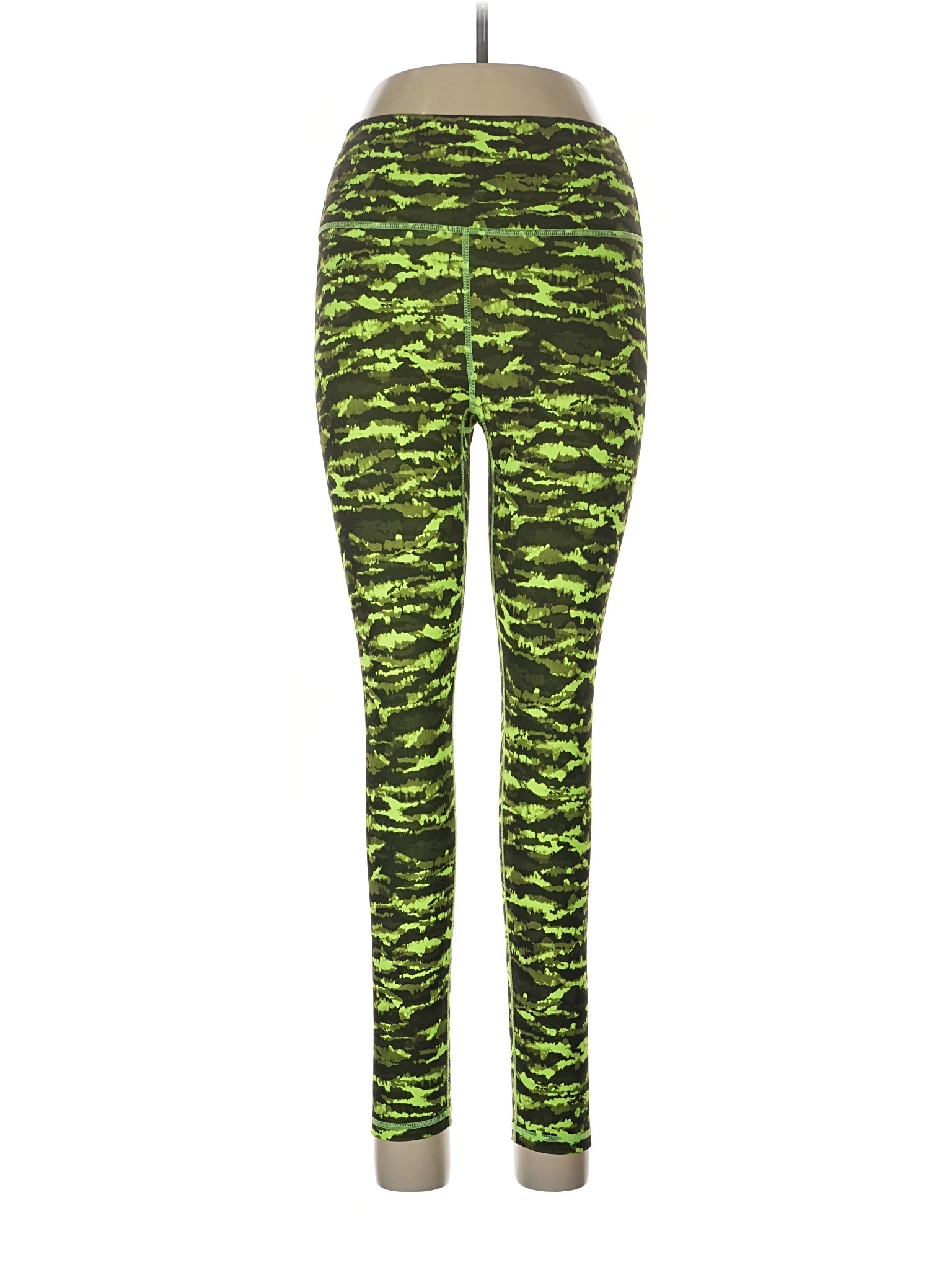 1 size - Lg(Estimated)