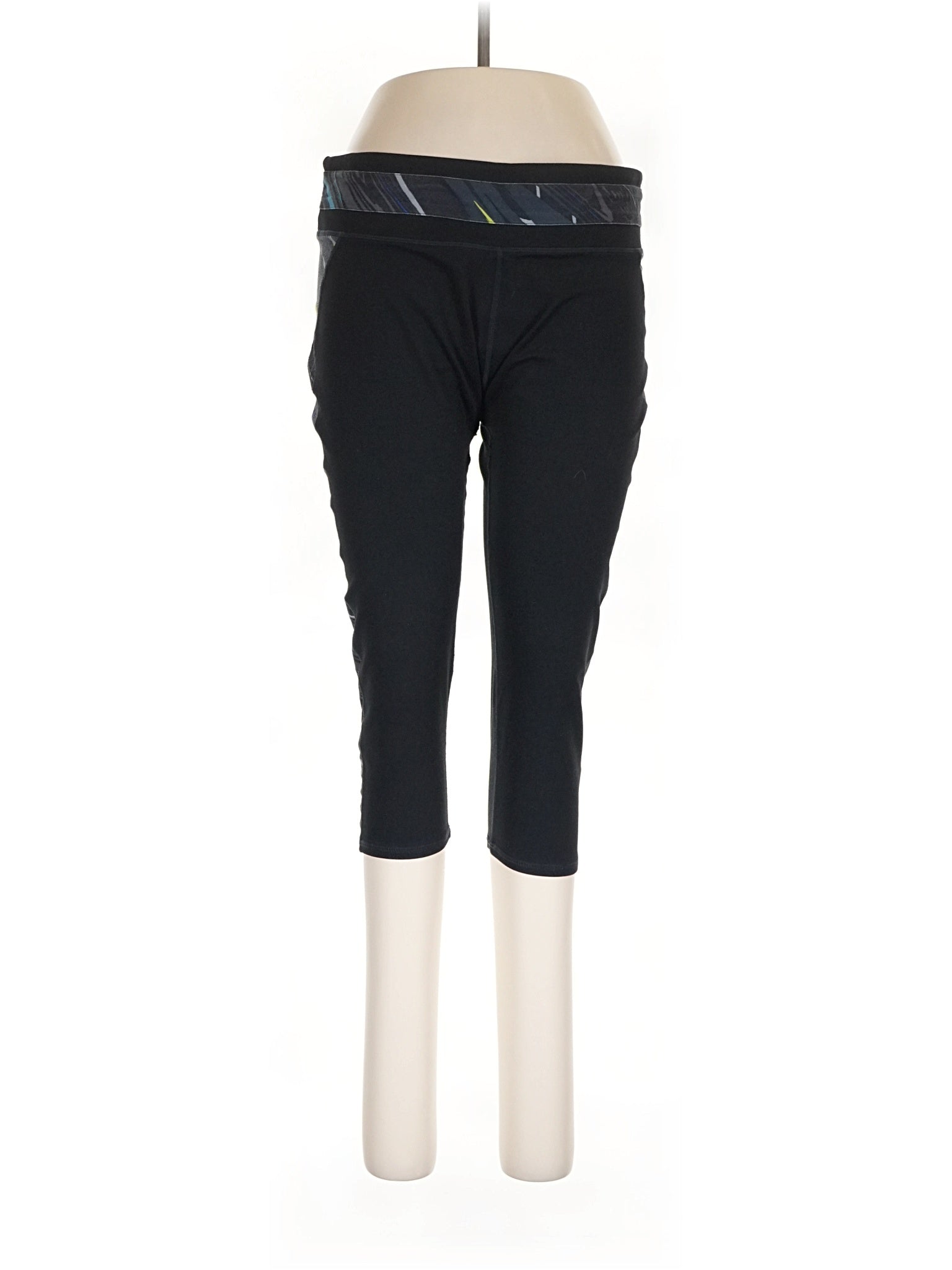 1 size - 32 Estimated