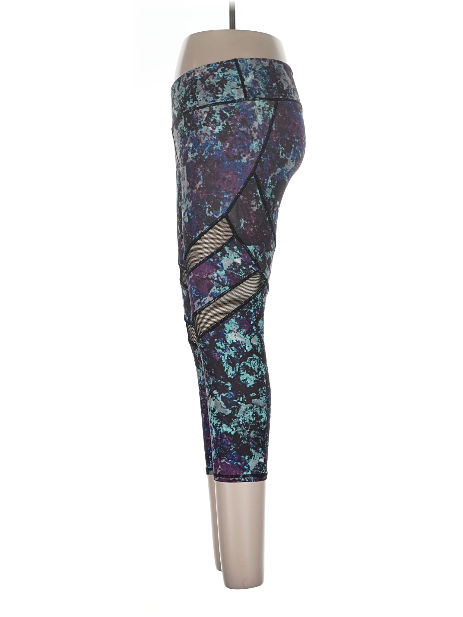 4 size - 30 (Estimated)