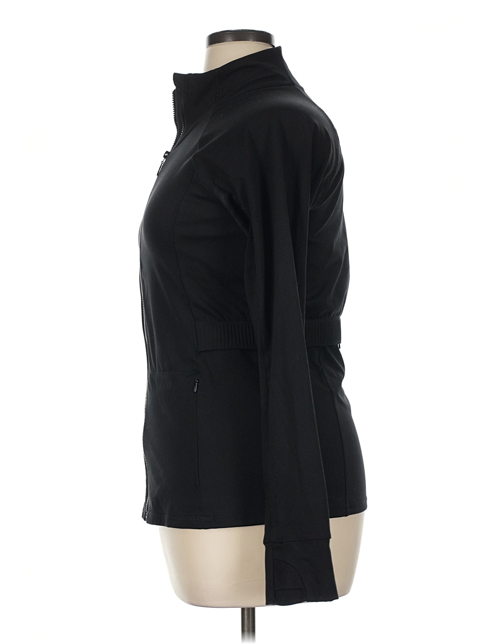 4 size - XL(Estimated)