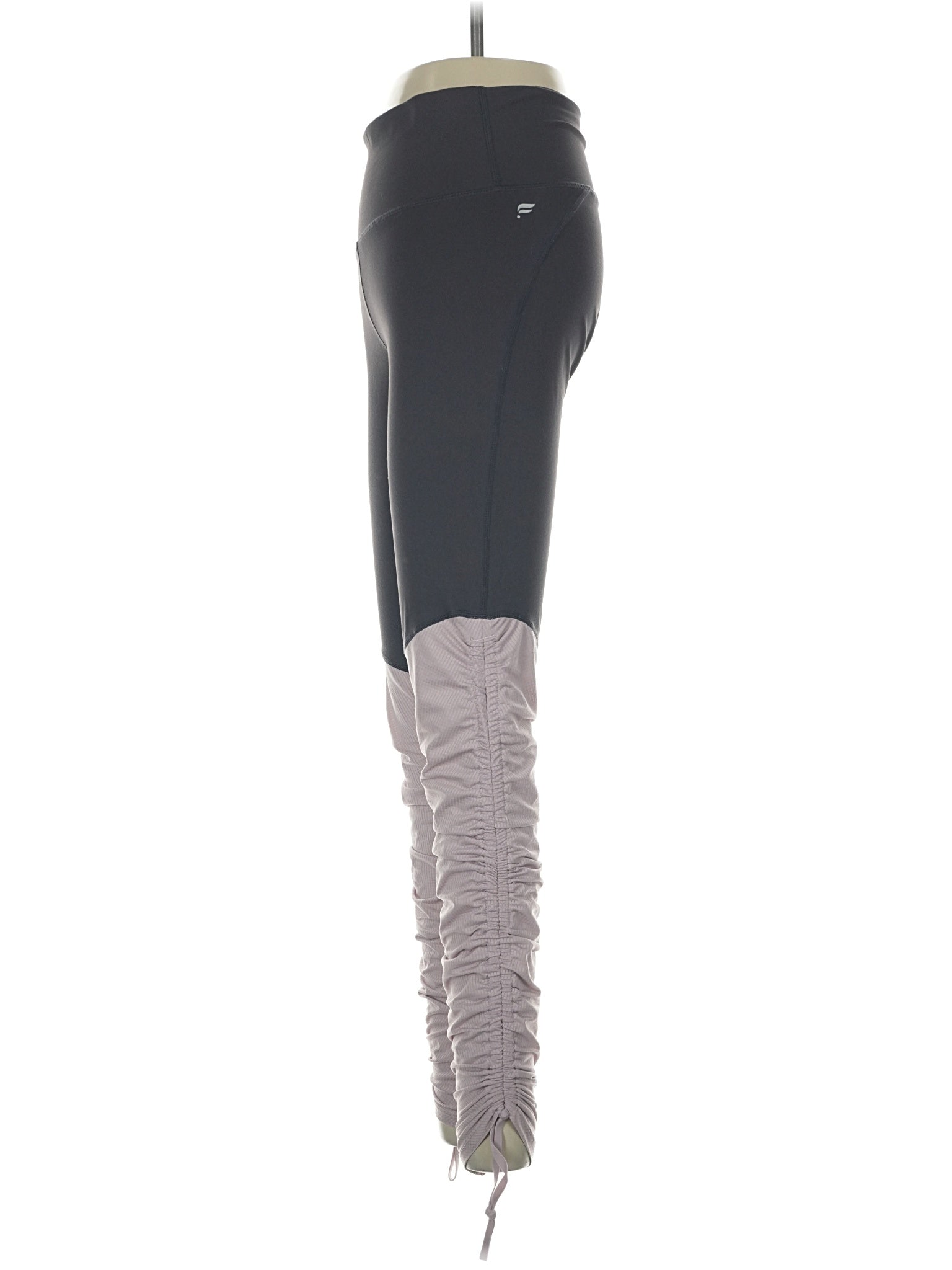 4 size - 25 (Estimated)