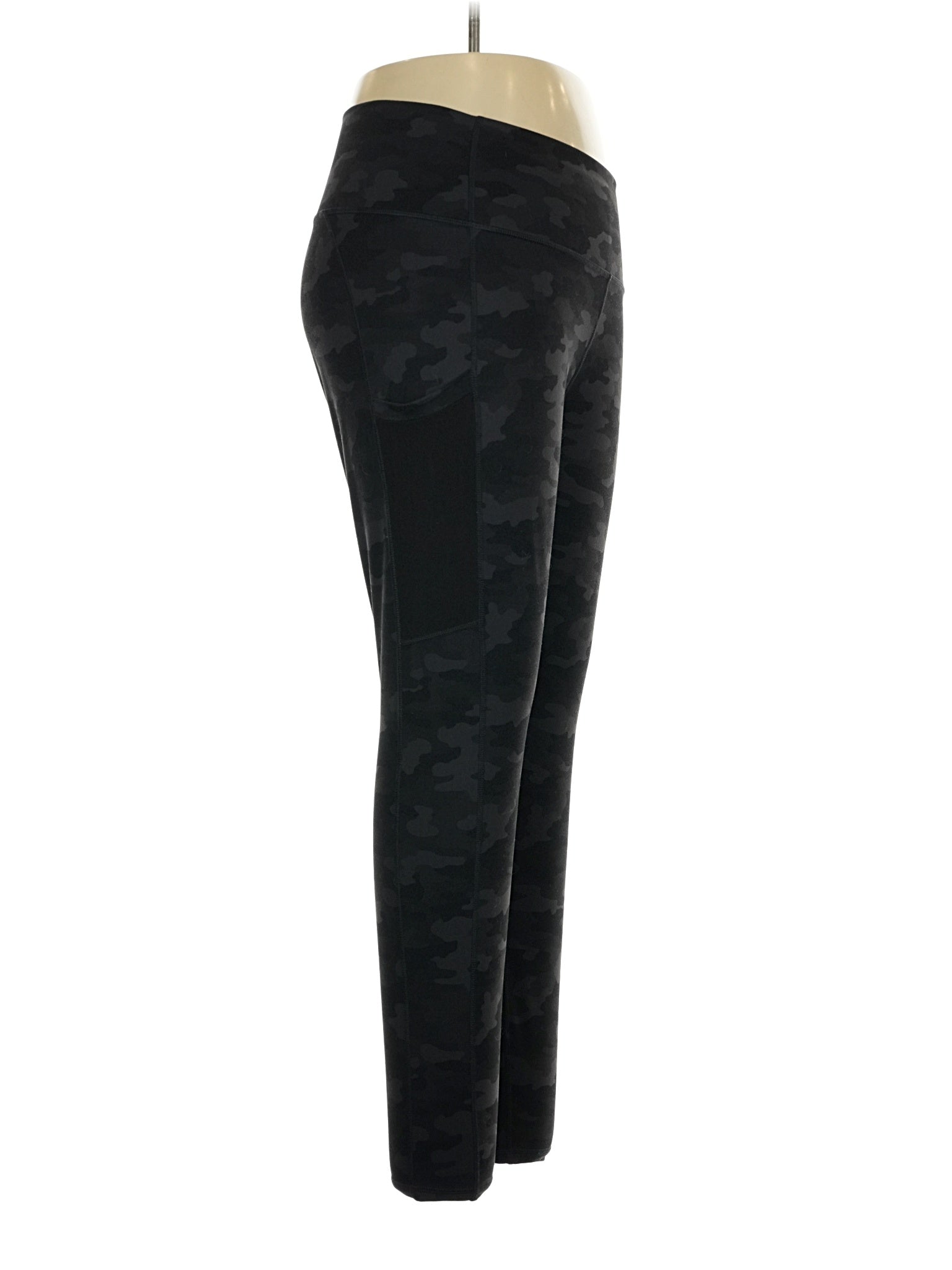 3 size - XL (Estimated)